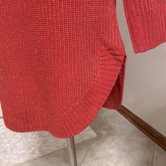 NWT 89th Madison ribbed Cowl boat neck sweater with gold threading. L/S. Sz S - Picture 4 of 10